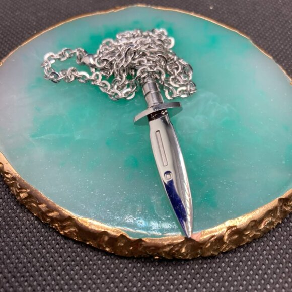 Stainless Steel Dagger Pendant Chain - Picture 6 of 7